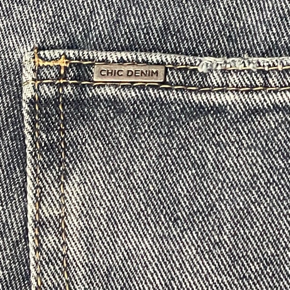 Denim Blue Women's Shorts Bundle - Chic - Wonderly - Gloria Vanderbilt - Sz 16 - Picture 4 of 16